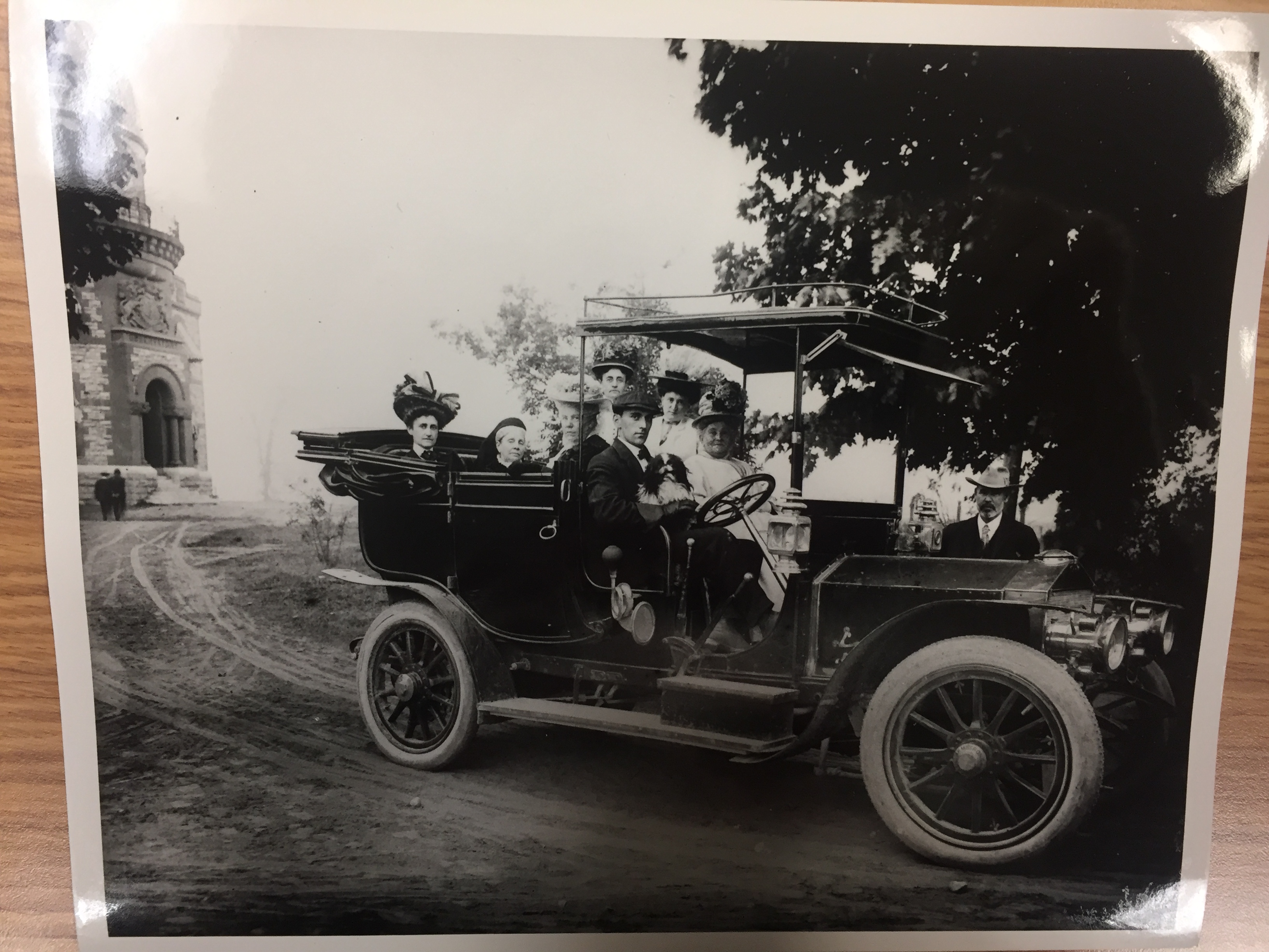 Lady Laurier visits the Dominion Observatory