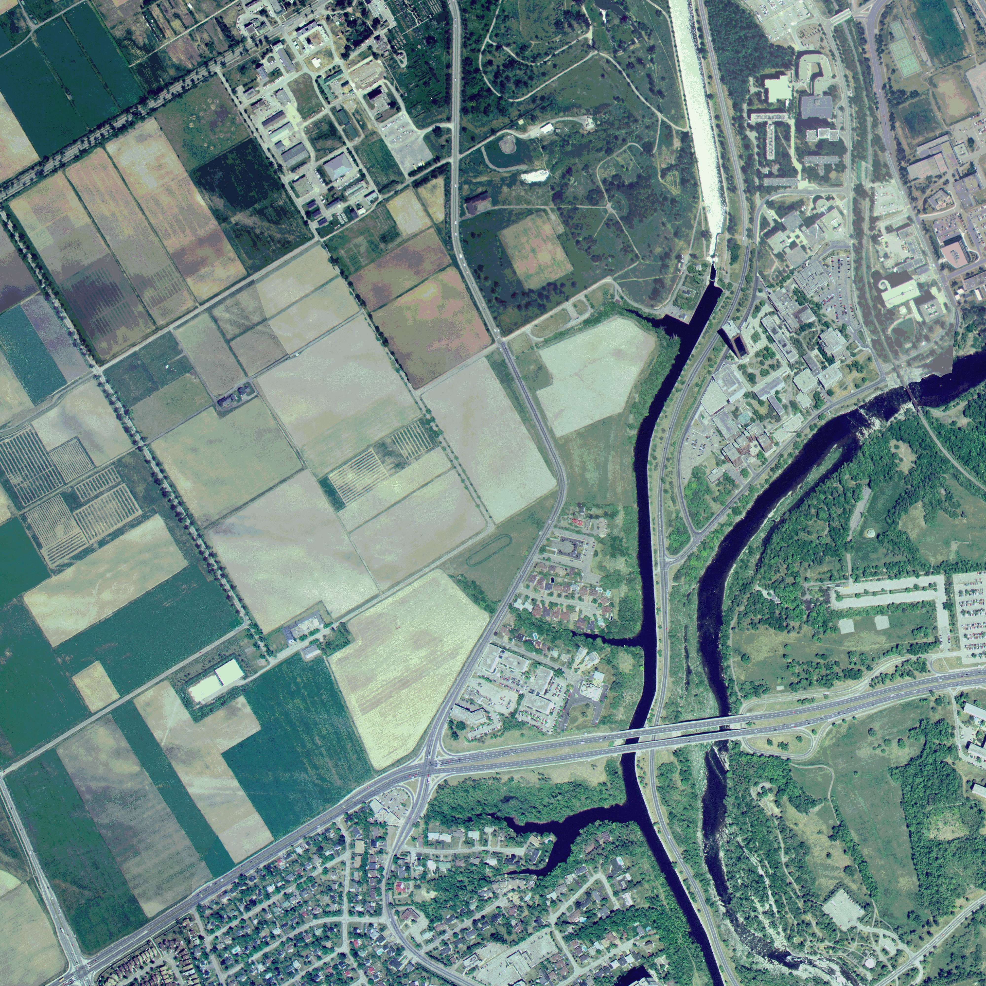 An aerial photograph (colour) captured in 1999 by the City of Ottawa